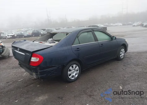 2003 Toyota Camry Le from USA, damaged, VIN 4T1BE32KX3U241342